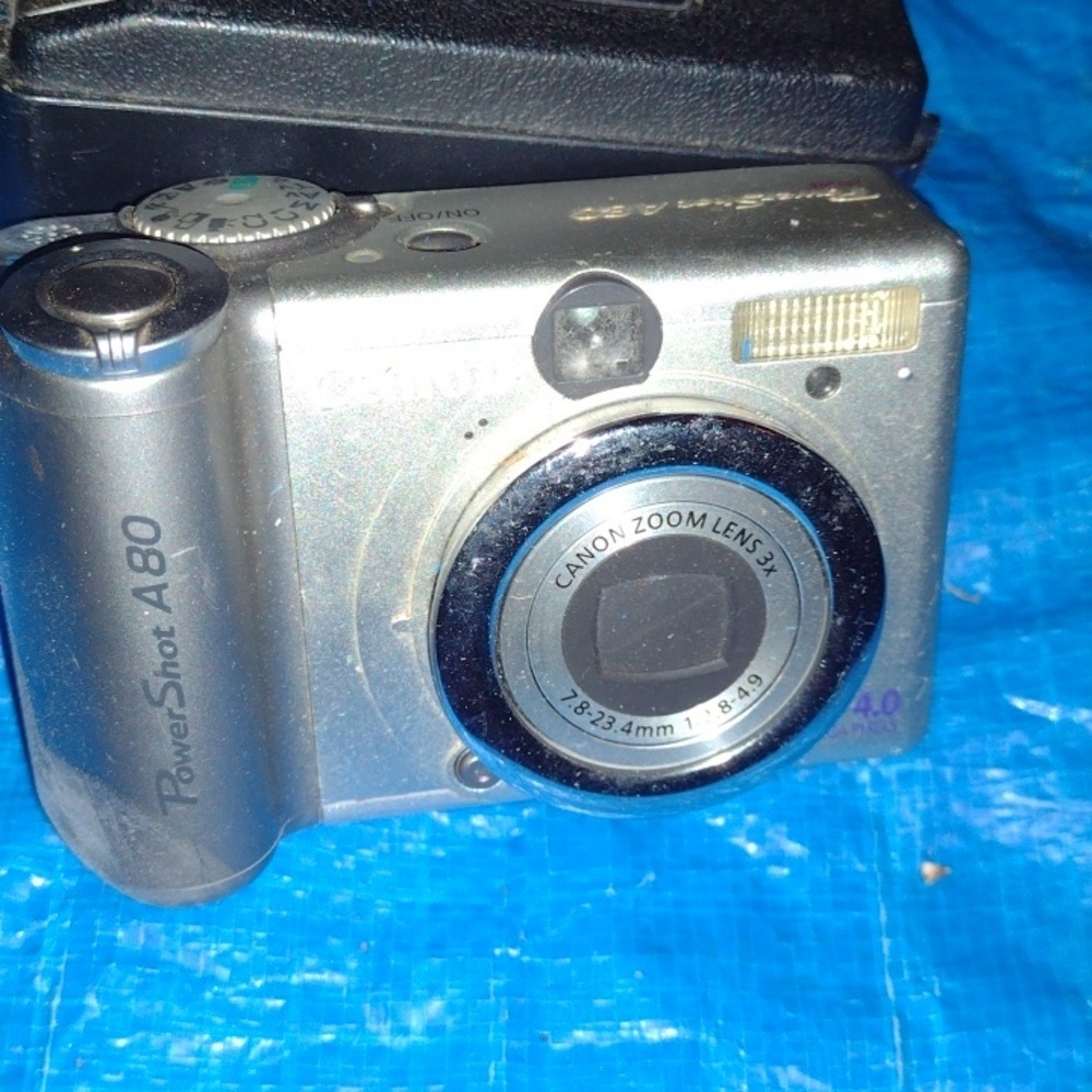 Canon power shot a80 camera
